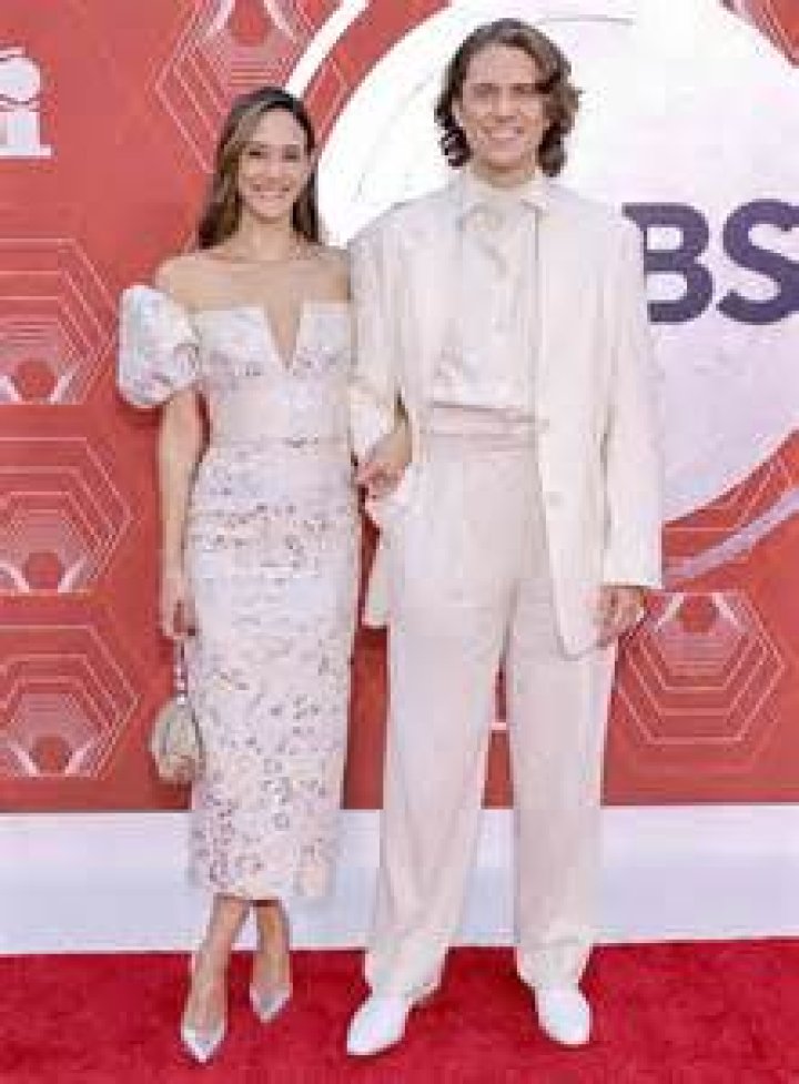 Uncover The Secrets Of Aaron Tveit's Marital Bliss