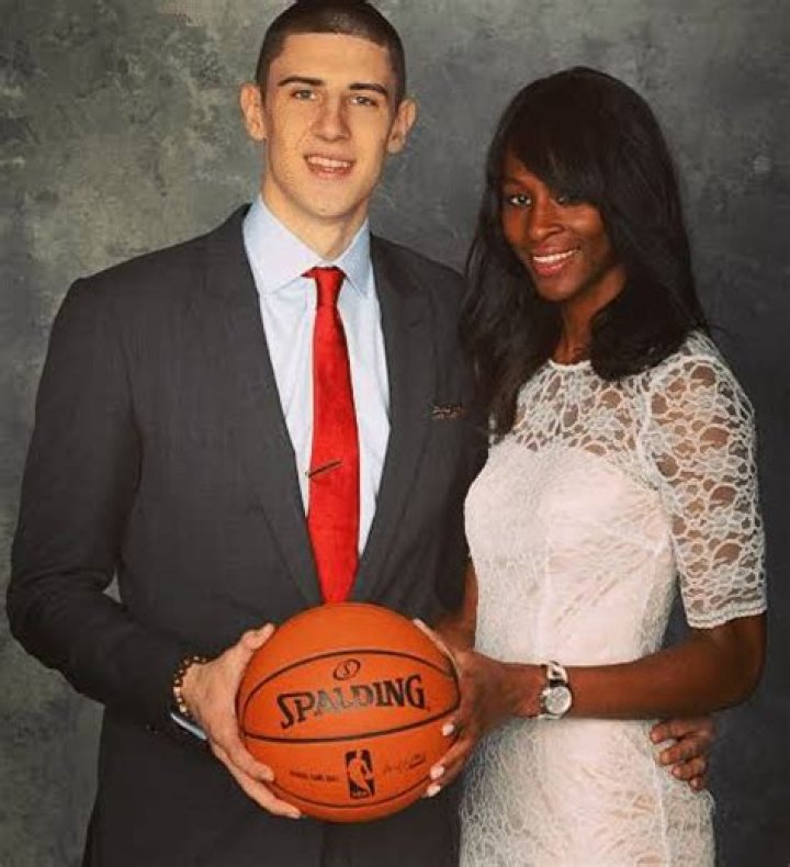 All About Alex Len's Wife: A Deep Dive Into Their Relationship