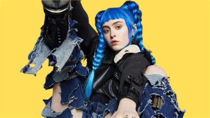 Ashnikko: Love, Relationships, And Personal Life