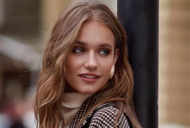 Barron Trump's Girlfriend: See The Pictures Revealed