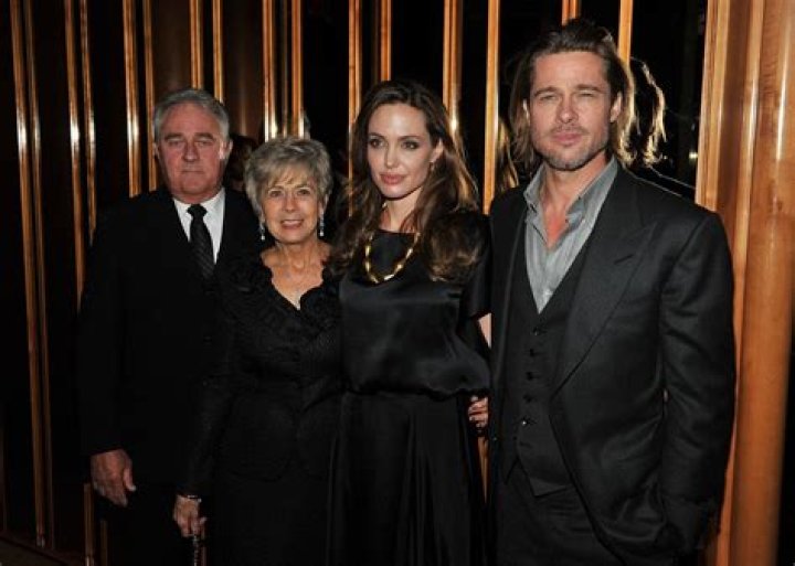 Brad Pitt's Mother: A Look Into Her Life And Family