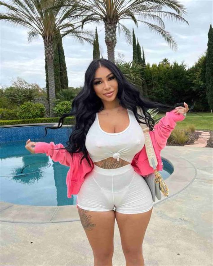Unveil Brittanya Razavi's Net Worth 2023: Exclusive Insights