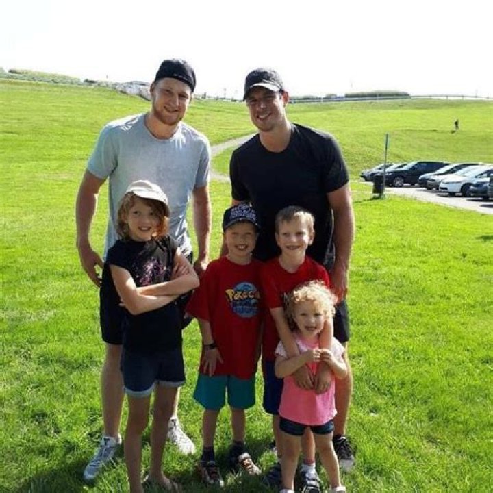 Inside Sidney Crosby's Family Life