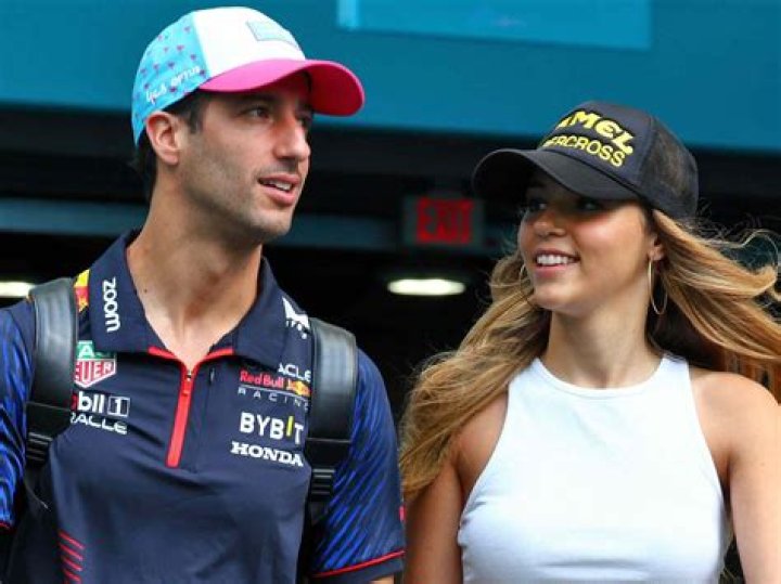 Discover The Enigmatic World Of Daniel Ricciardo's Girlfriend