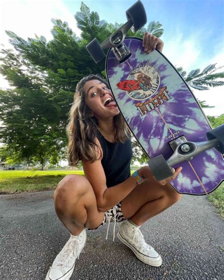 Discovering The Age Of Avery Cyrus