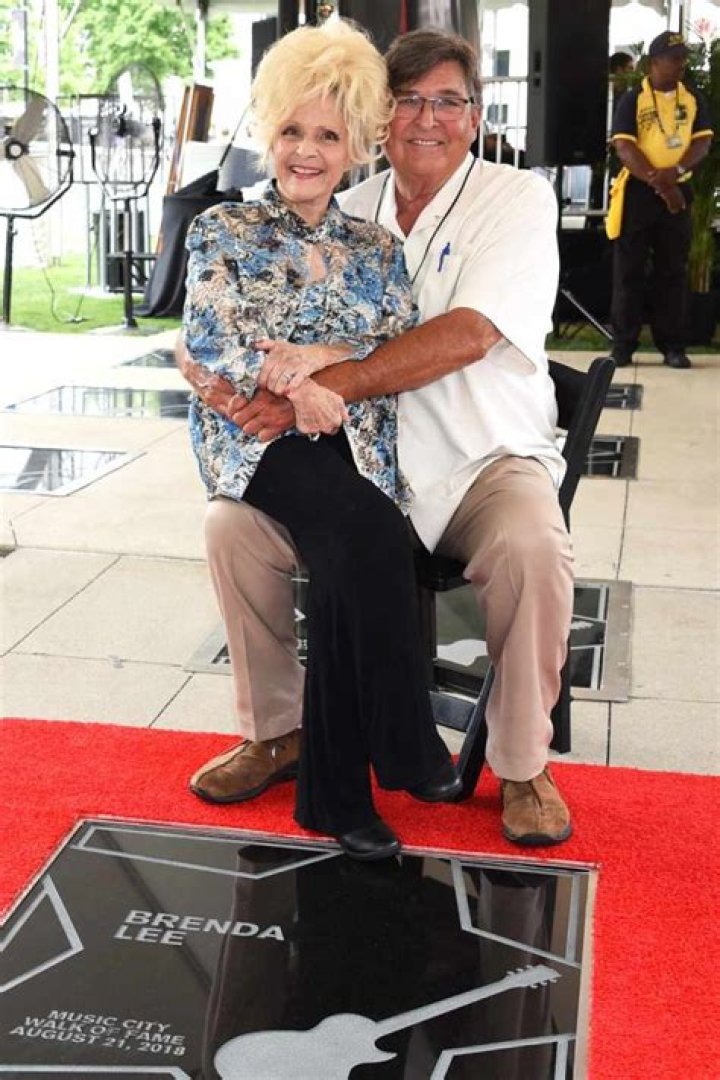 Exploring The World Of Jolie Shacklett