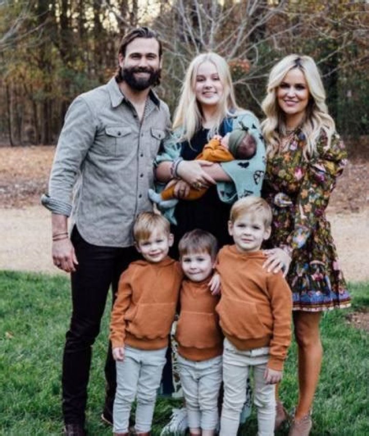 The Extraordinary World Of Josephine Riddick Hendrick