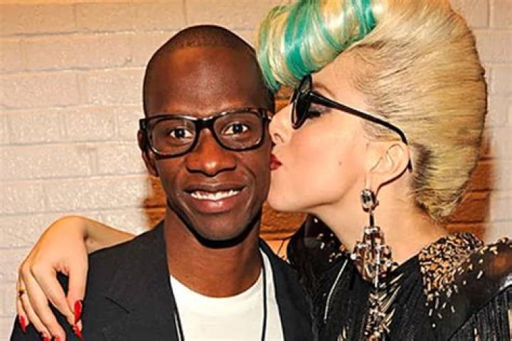 Meet Her Manager, Vincent Herbert