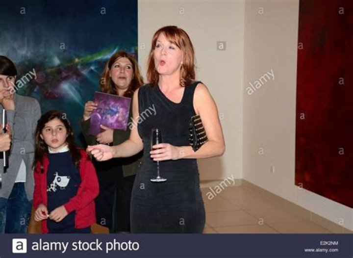 Unveiling Laurel Holloman's Wife: A Journey Of Love And Art