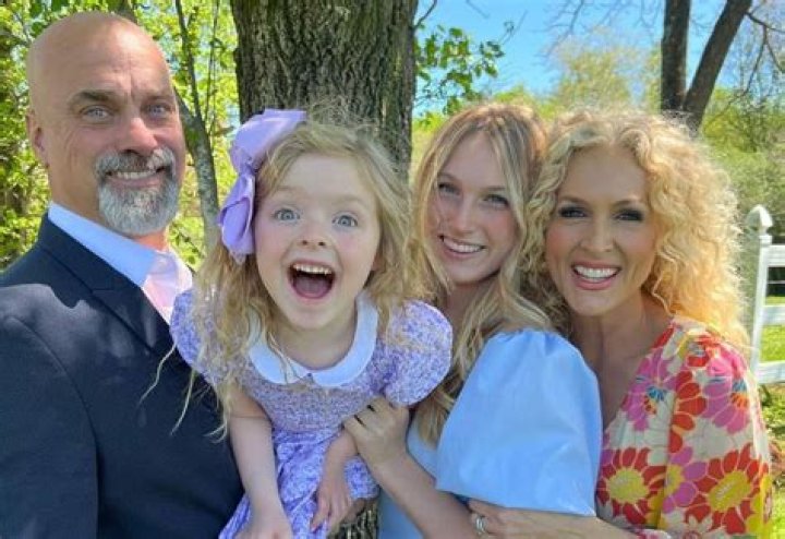 The Ultimate Guide To Family Life For Little Big Town Fans