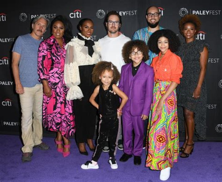 Mark Paul Gosselaar's Parents: A Look Into His Family Background