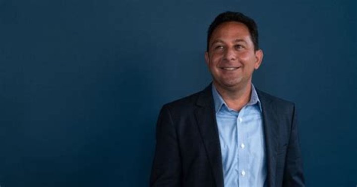 A Closer Look At The Wealth Of A Financial Expert