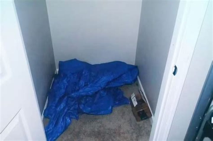 Uncovering Evidence In Shanda Vander Crime Scene Photos