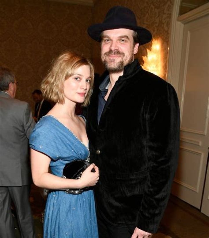 The Ultimate Guide To Tom Cullen's Acting Partner