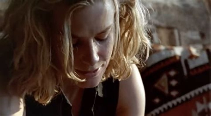 Unraveling The Life And Career Of Wlisabeth Shue